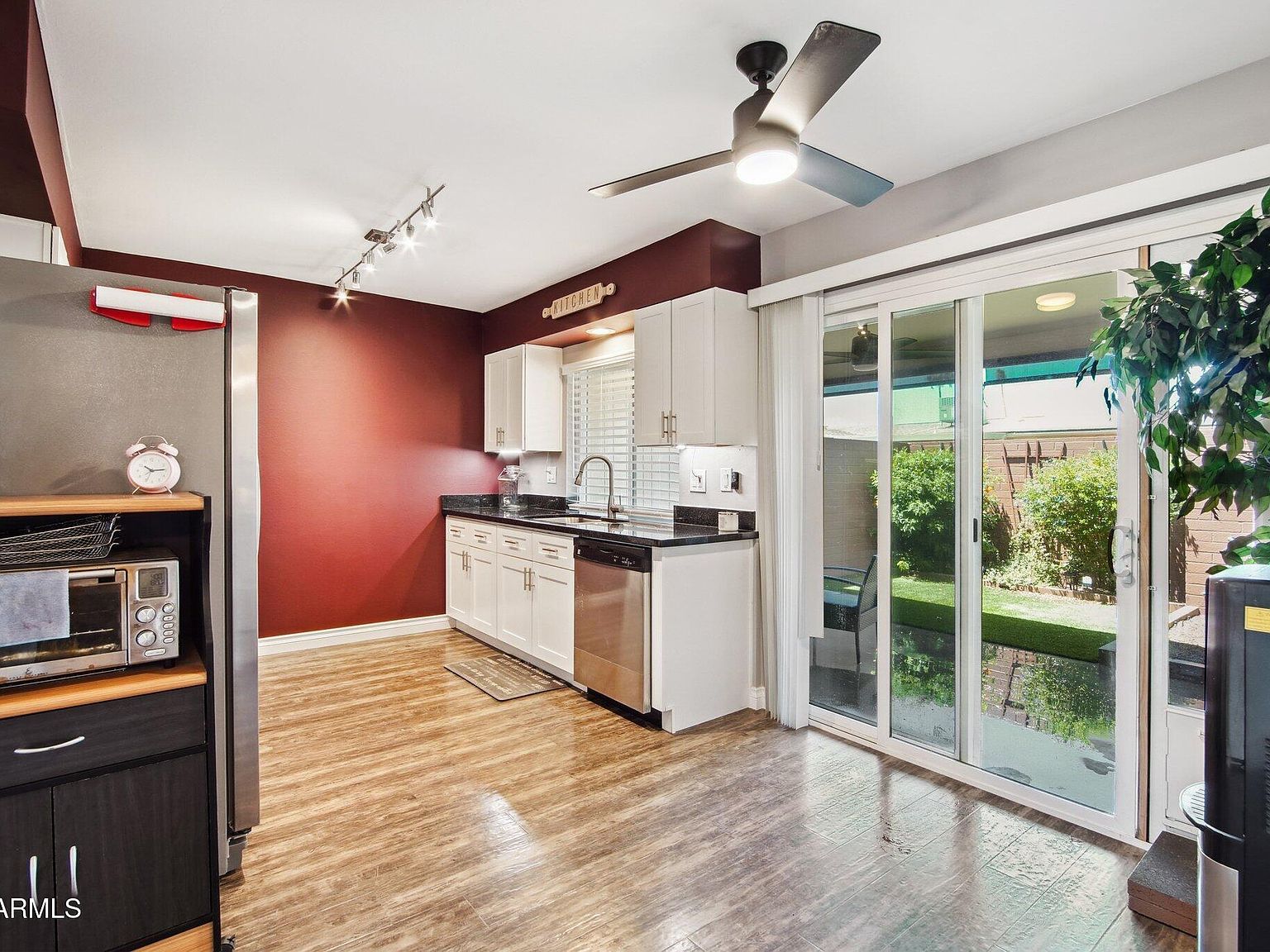 10921 W Santa Fe Dr Sun City, AZ 85351 - Thumbnail 2