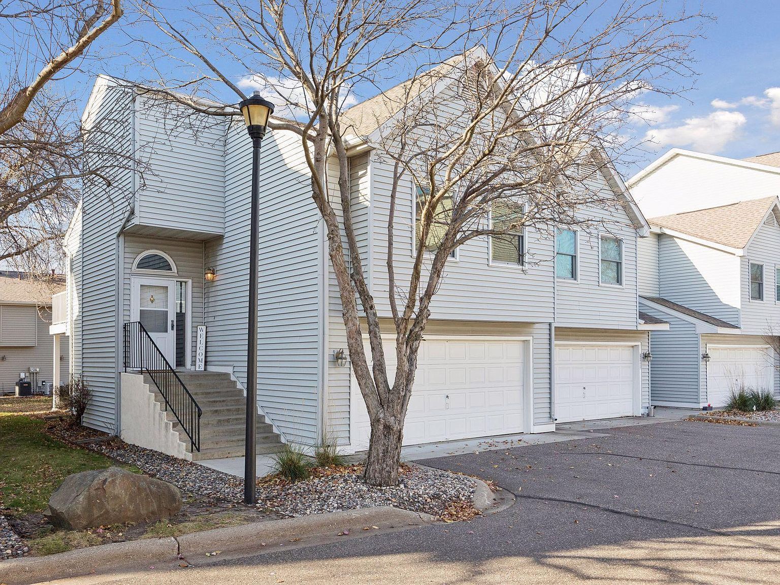 4143 Meadowlark Point Eagan, MN 55122 - Thumbnail 2