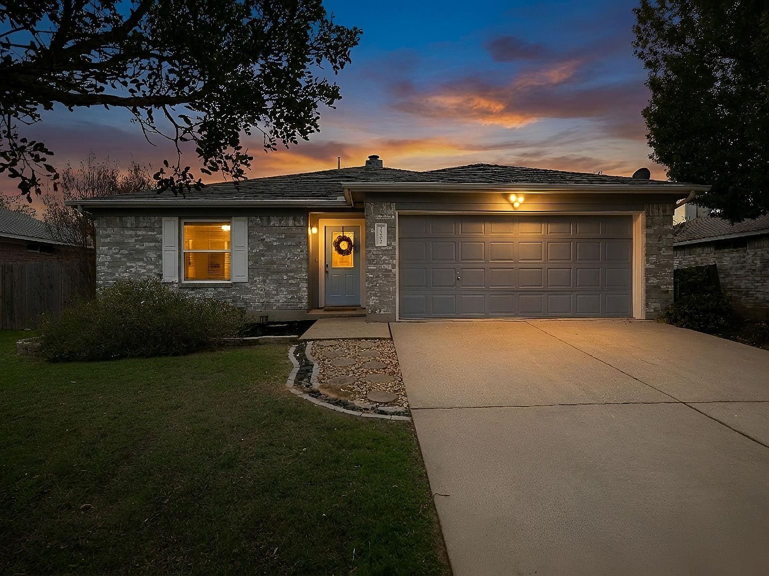 2202 Clayton Way Cedar Park, TX 78613 - Thumbnail 2