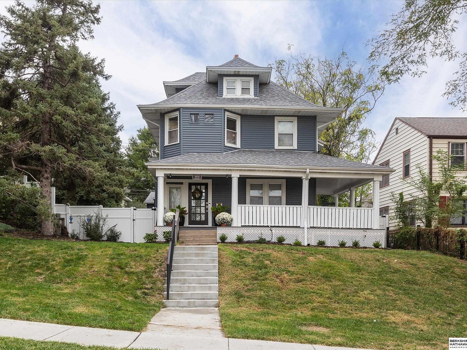 4624 Farnam St Omaha, NE 68132 - Thumbnail 2