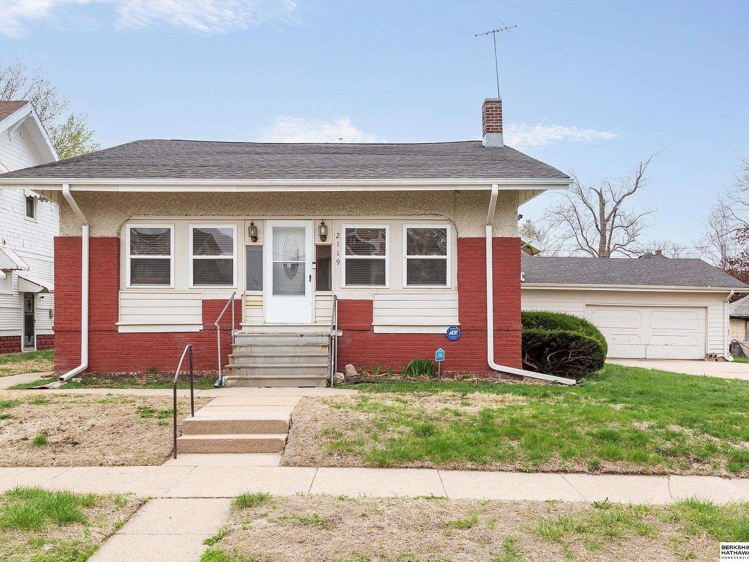 2119 Evans St Omaha, NE 68110 - Thumbnail 2