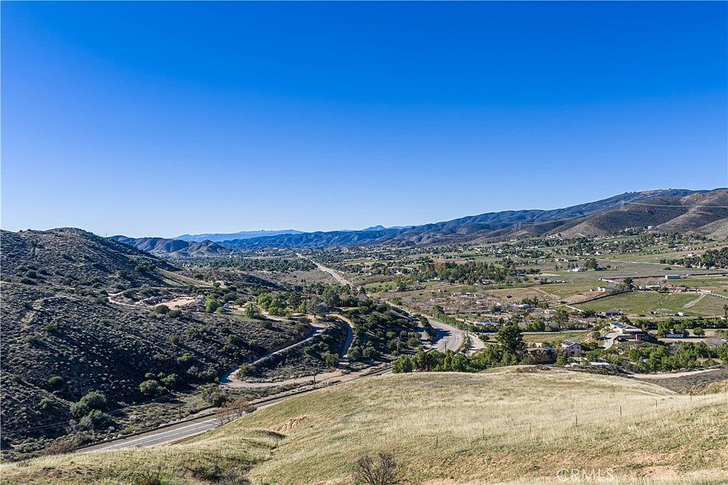 0 Carrie Ct Santa Clarita, CA 91390  | Land/Lot