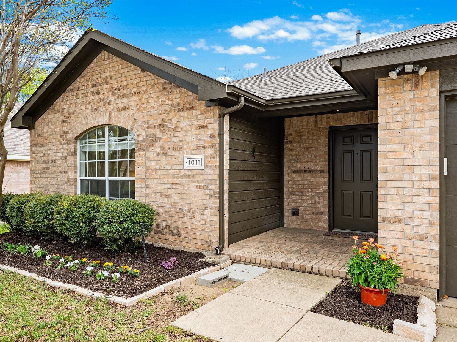 1011 Ridgecrest Dr McKinney, TX 75069  | Single Family