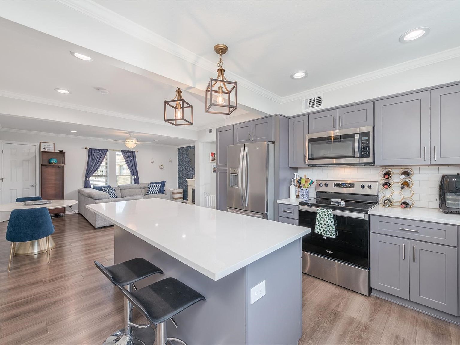 5076 Matilda St #227 Dallas, TX 75206  | Condominium