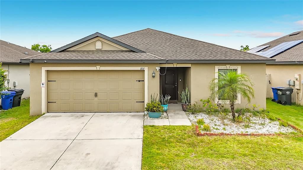 1717 Chatham Green Cir Ruskin, FL 33570  | Single Family