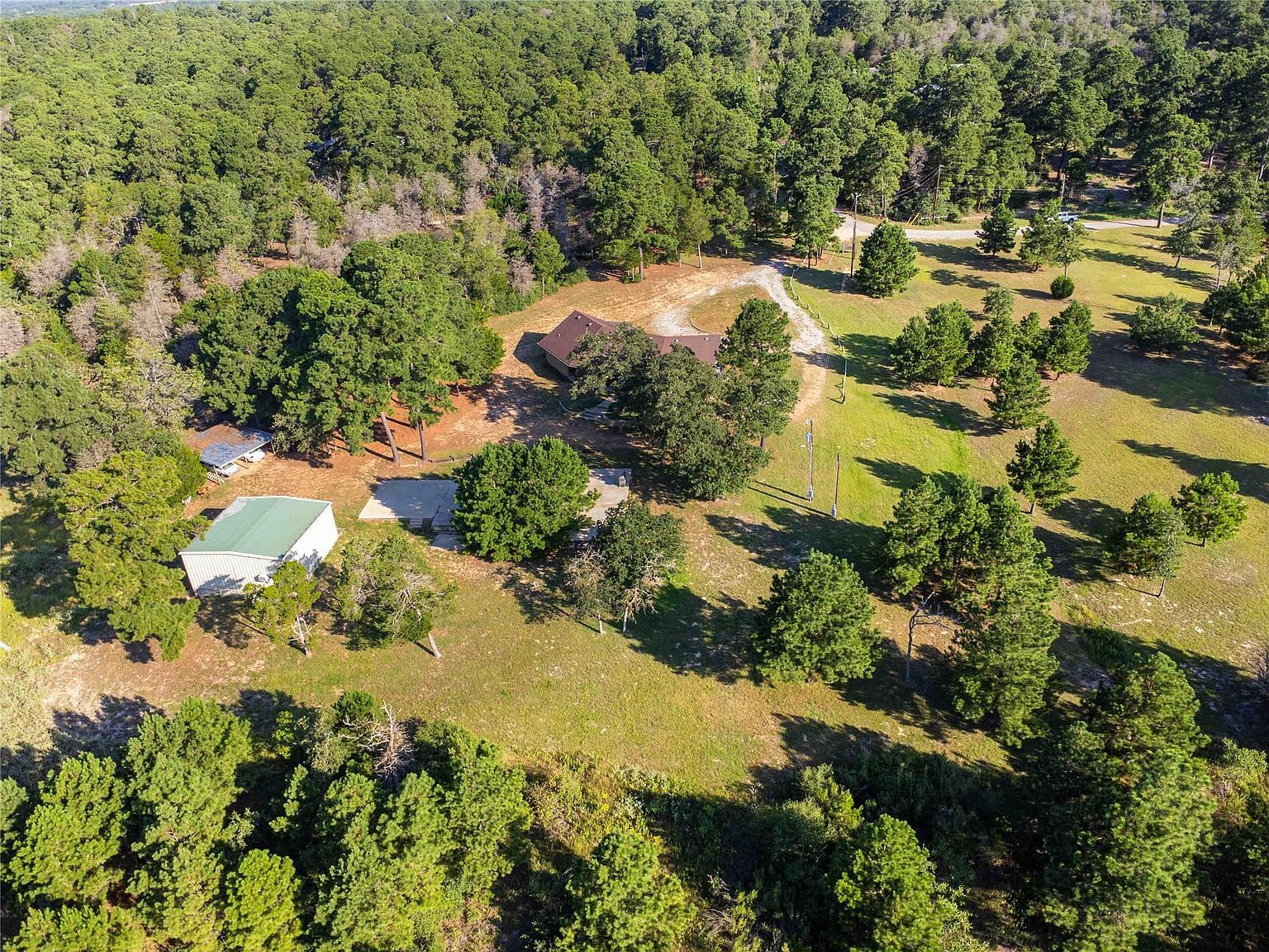 129 Country Air Dr Bastrop, TX 78602 - Thumbnail 2