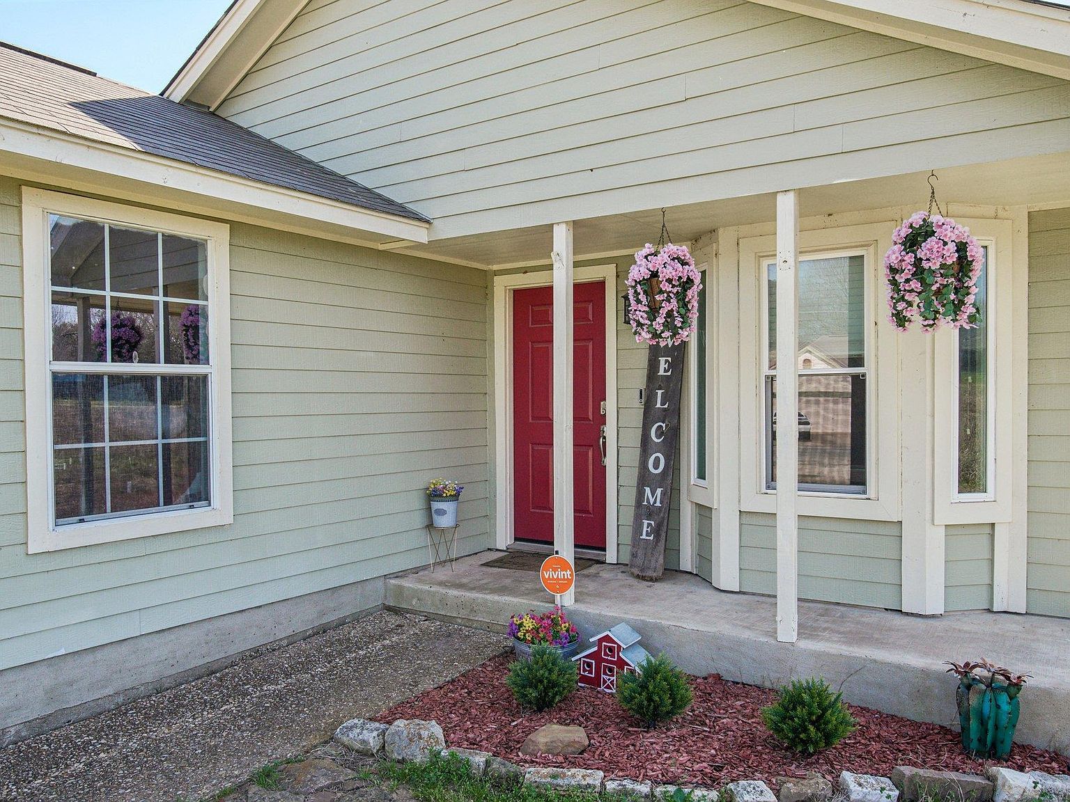 107 Hawea Ln Bastrop, TX 78602 - Thumbnail 2