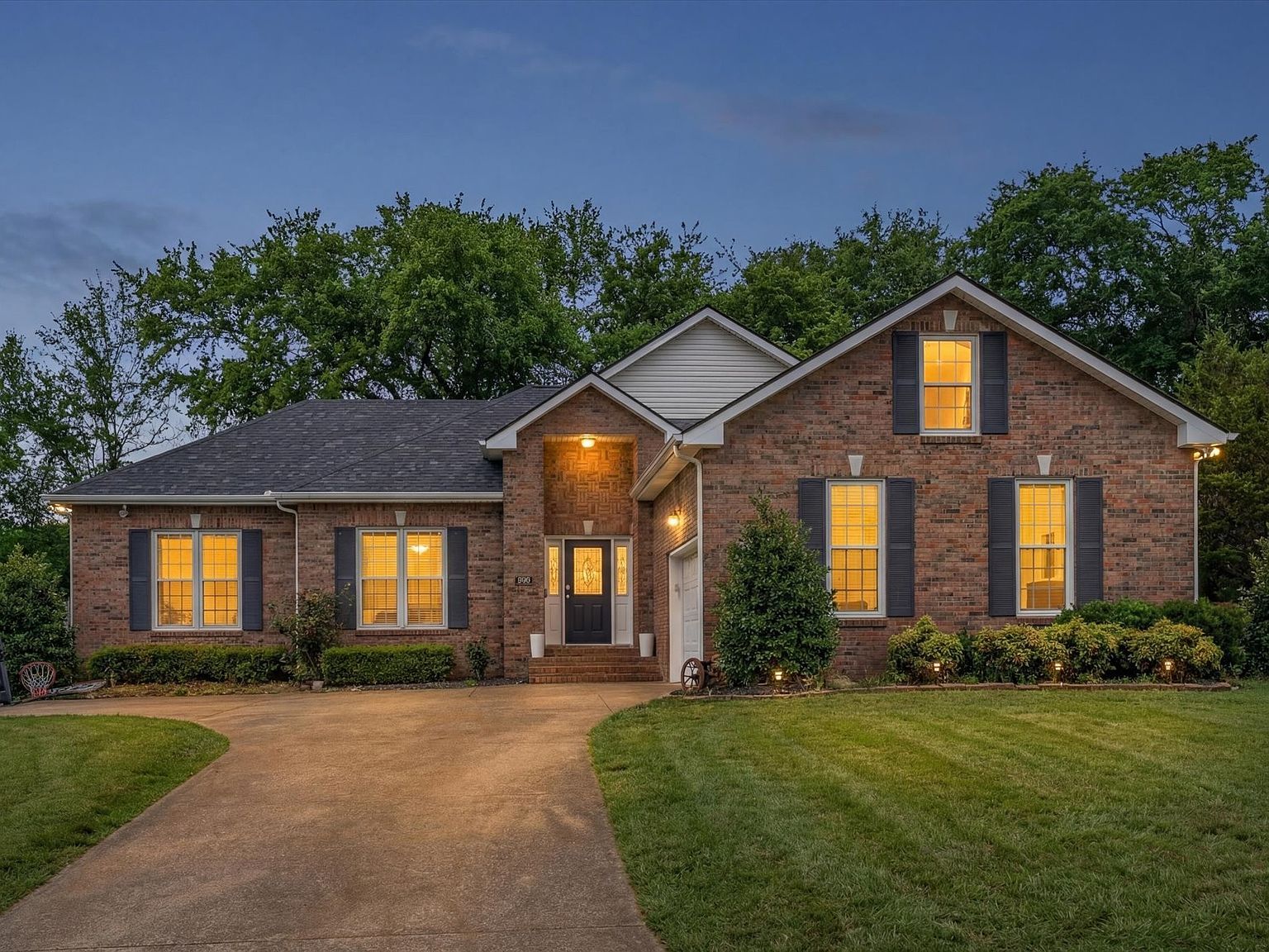 200 Cheshire Rd Clarksville, TN 37043 - Thumbnail 2