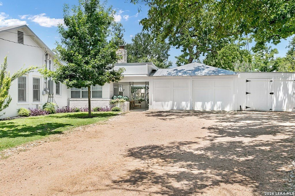 508 N Orange St Fredericksburg, TX 78624  | Single Family