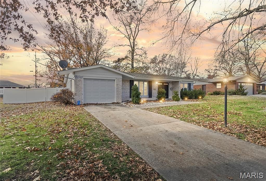 4404 Briarcliff Dr Alton, IL 62002 - Thumbnail 2