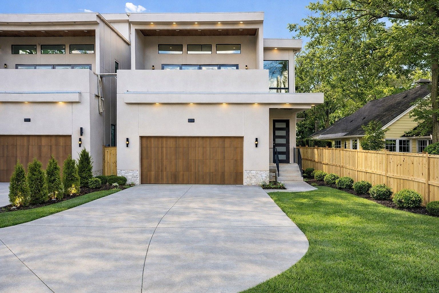 1802 Shackleford Rd Nashville, TN 37215 - Thumbnail 2