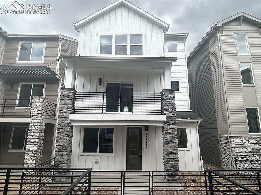 10767 Spalding Vw Colorado Springs, CO 80908  | Single Family