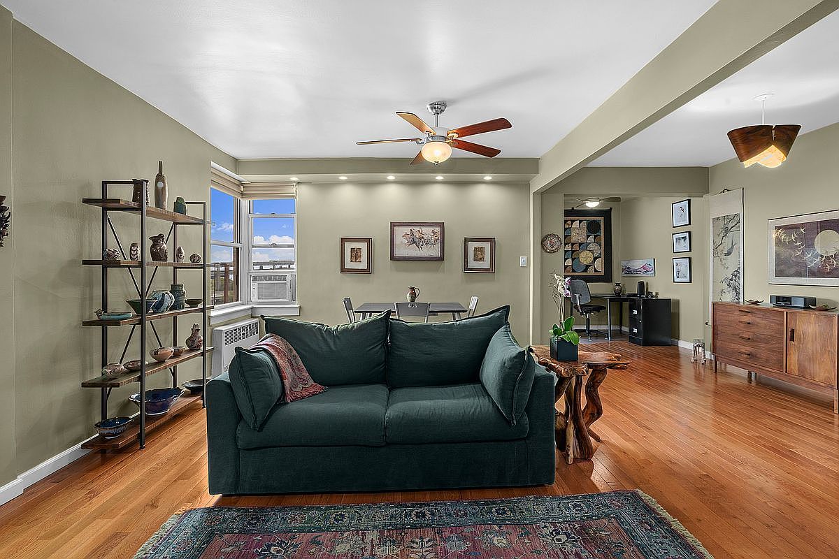 9707 4th Ave APT 7H Brooklyn, NY 11209 - Thumbnail 2