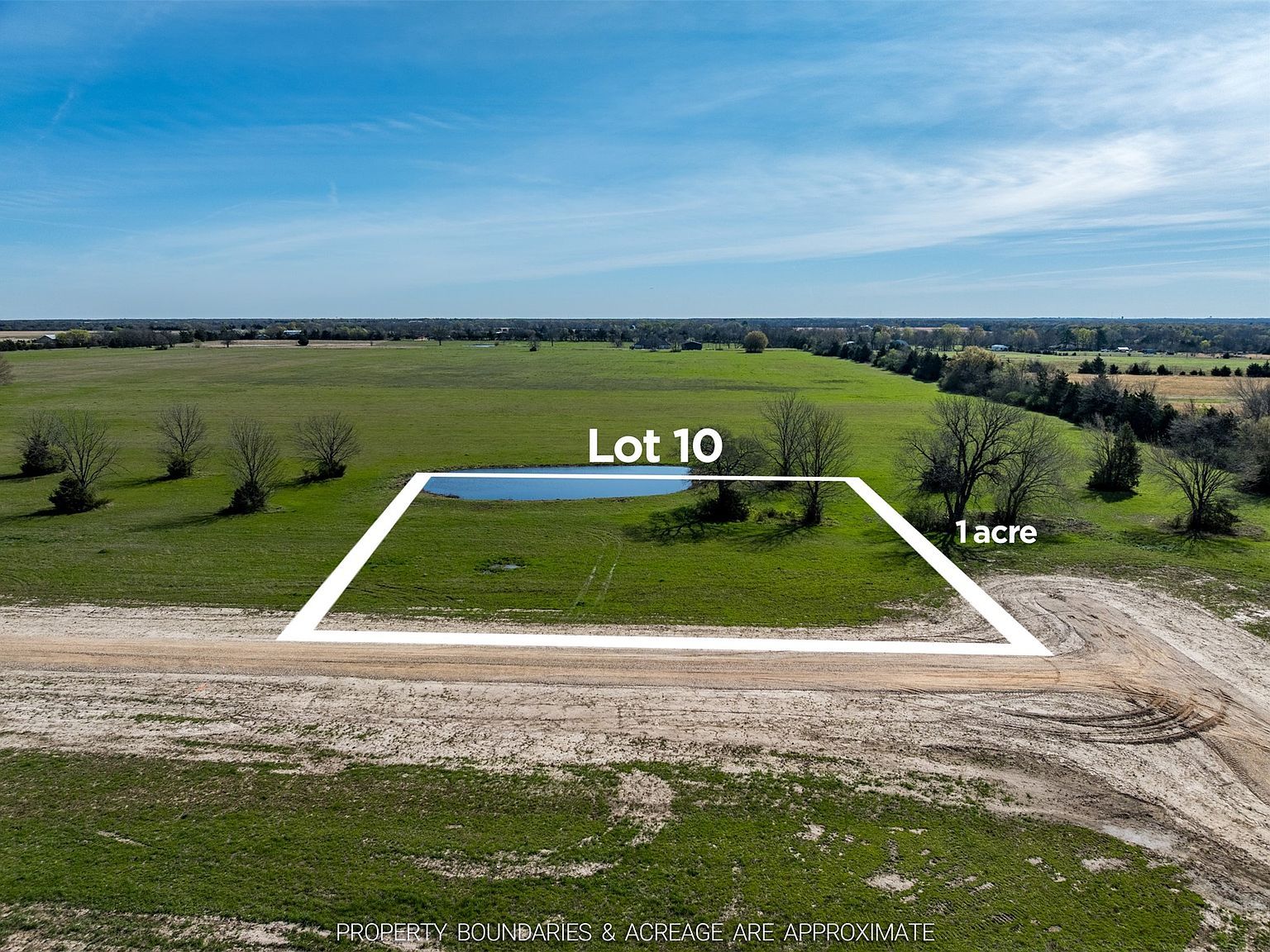 311 Private Road 33263 Sumner, TX 75486  | Land/Lot