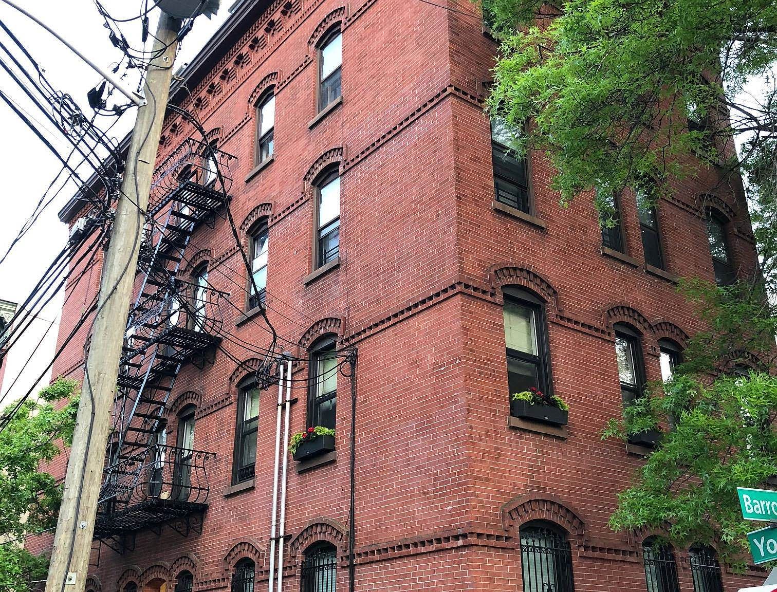 271 York St APT 8 Jersey City, NJ 07302 - Thumbnail 2