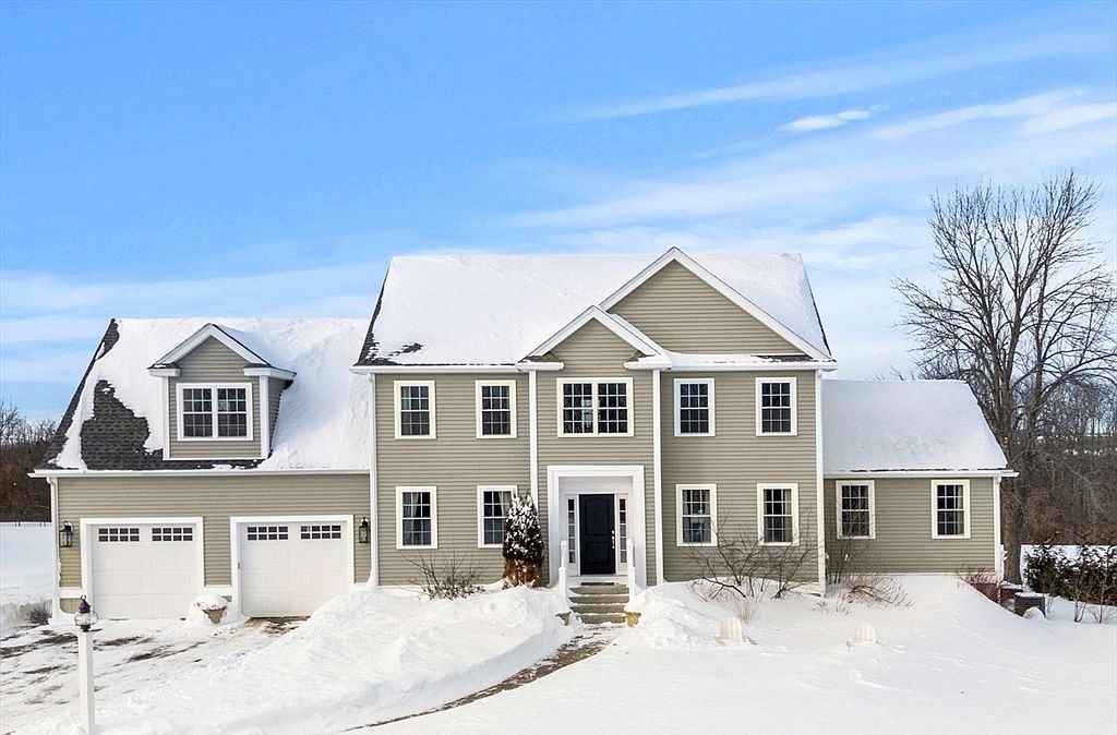 718 Main St West Newbury, MA 01985 - Thumbnail 2