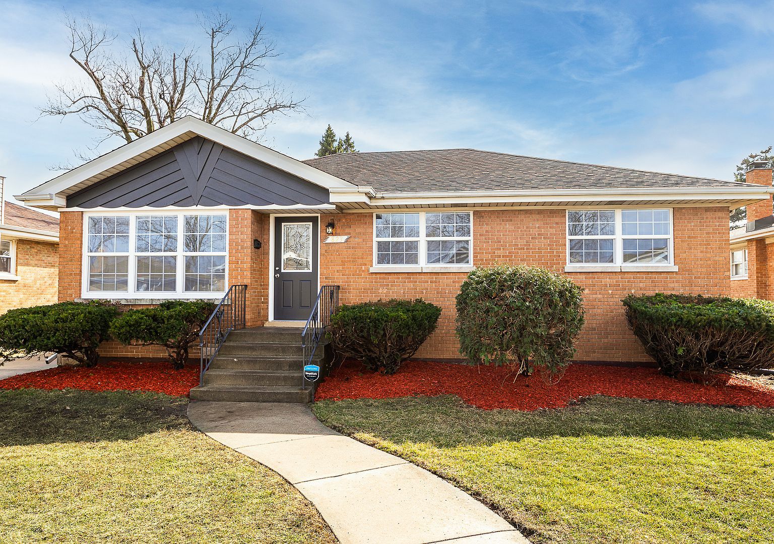 823 E 163rd St South Holland, IL 60473 - Thumbnail 2