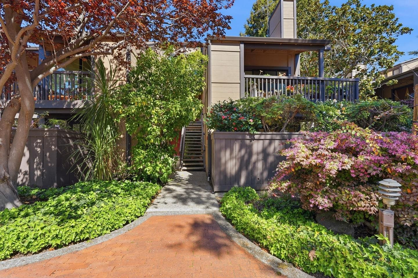 765 N Rengstorff Ave APT 19 Mountain View, CA 94043 - Thumbnail 2