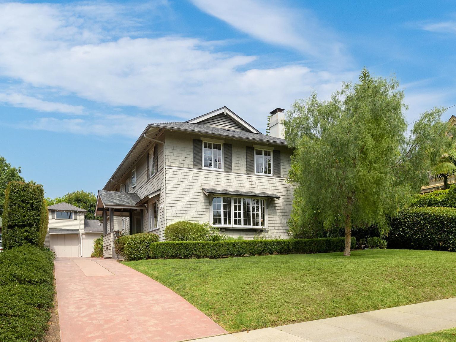 115 E Pedregosa St Santa Barbara, CA 93101 - Thumbnail 2