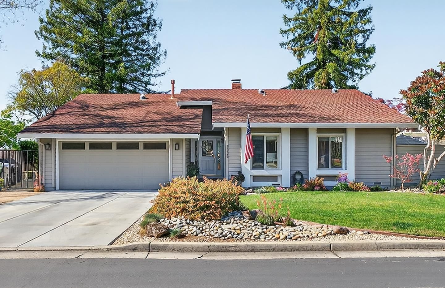 8325 Pinotage Ct San Jose, CA 95135 - Thumbnail 2