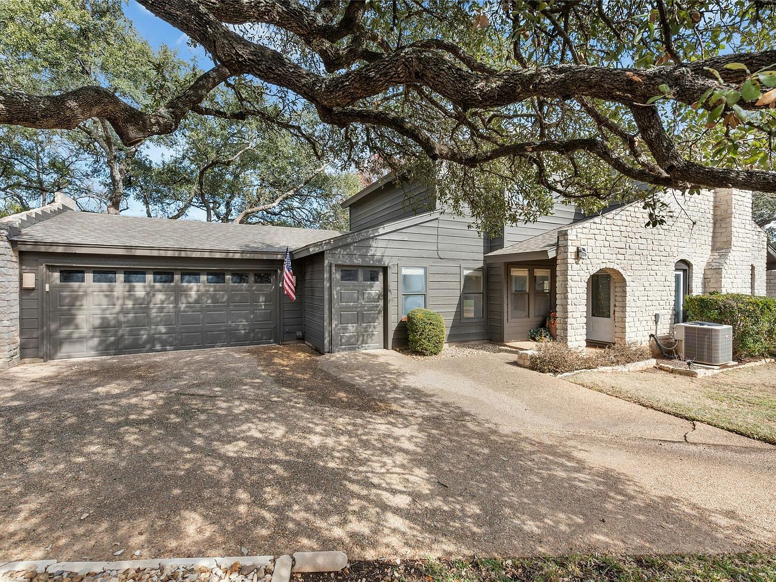 3387 S El Dorado Lakeway, TX 78734 - Thumbnail 2