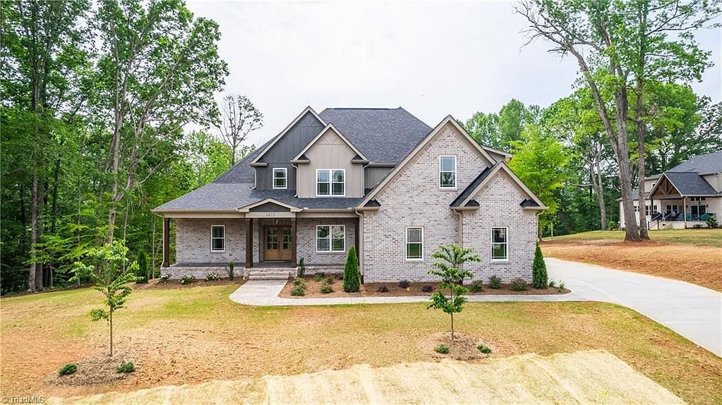 7112 Woodfield Heights Dr Stokesdale, NC 27357 - Thumbnail 2