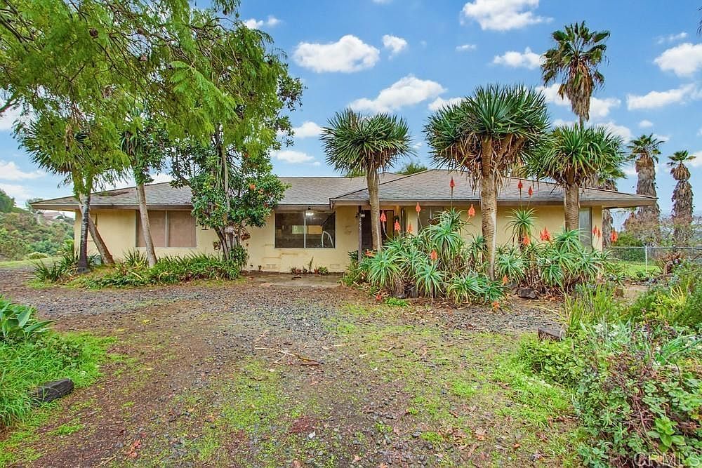 3655 Lupine Ln Fallbrook, CA 92028 - Thumbnail 2