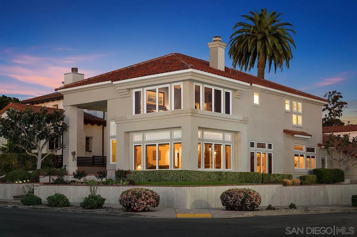 4251 Trias St San Diego, CA 92103 - Thumbnail 2