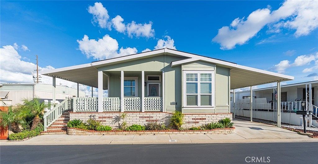 525 N Gilbert St SPACE 113 Anaheim, CA 92801 - Thumbnail 2