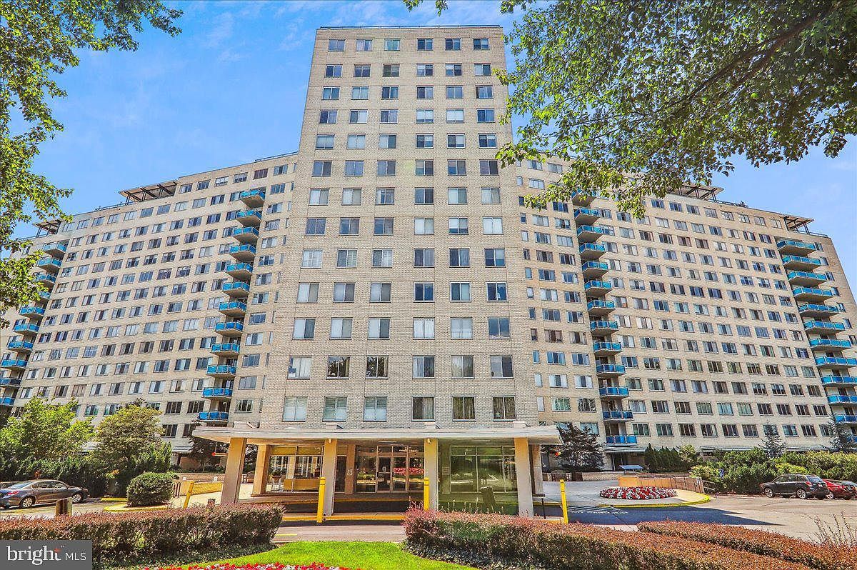 10500 Rockville Pike Unit 328 Rockville, MD 20852  | Condominium