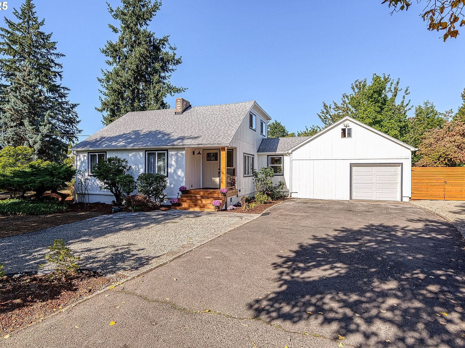 2135 SE Minter Bridge Rd Hillsboro, OR 97123 - Thumbnail 2