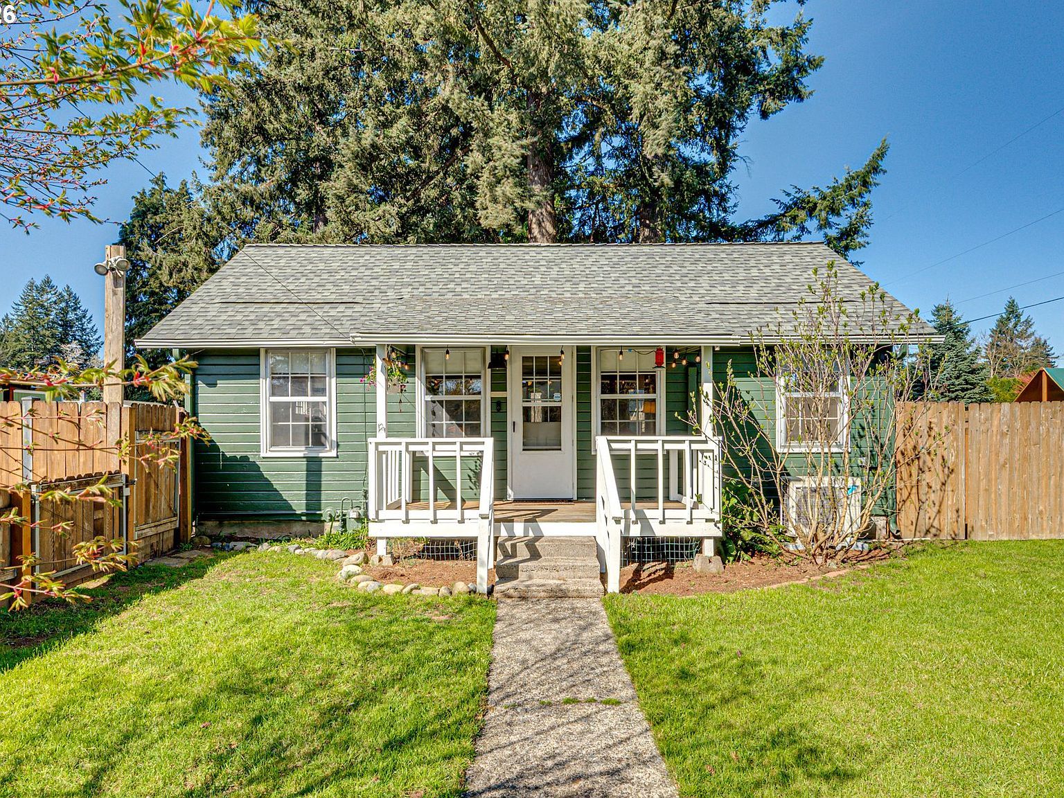 565 9th St Washougal, WA 98671  | Single Family