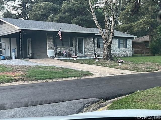 (undisclosed Address) Benton, AR 72019 - Thumbnail 2