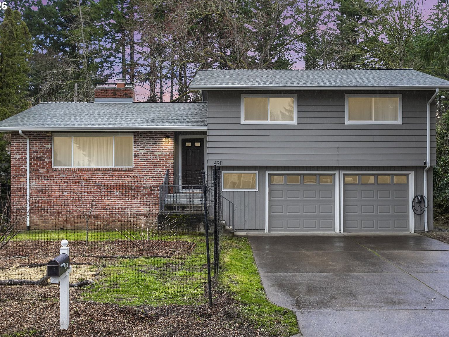 4911 Parkhill St Lake Oswego, OR 97035 - Thumbnail 2