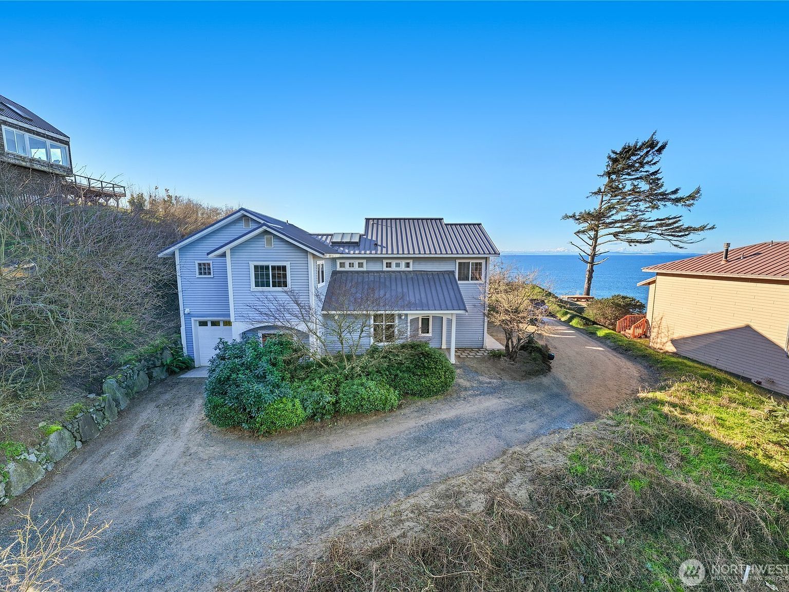 2337 W Beach Rd Oak Harbor, WA 98277 - Thumbnail 2