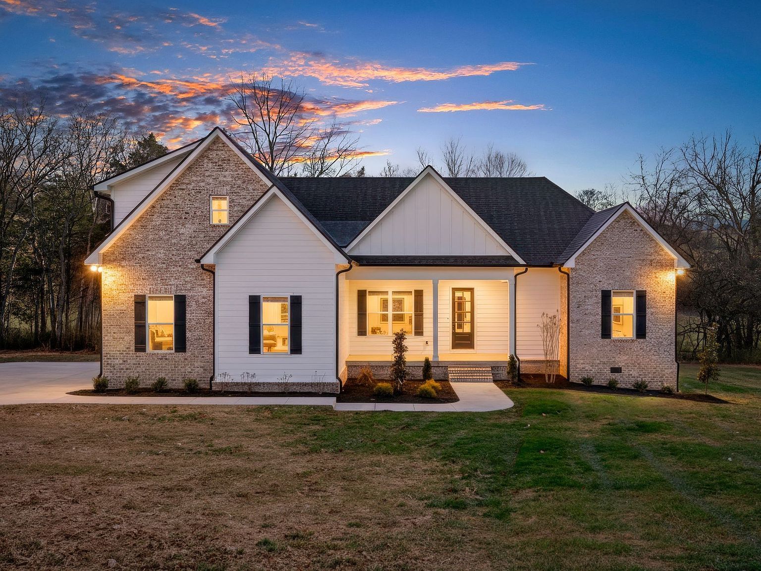 330 Thoroughbred Ln Hartsville, TN 37074 - Thumbnail 2