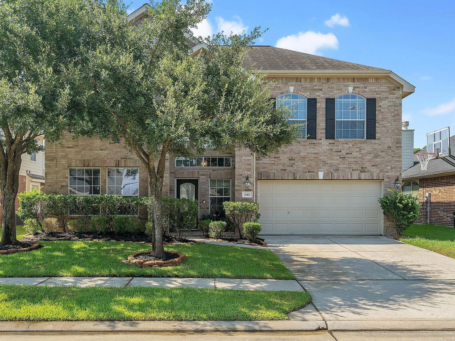 2411 Fern Lacy Ct Spring, TX 77388 - Thumbnail 2