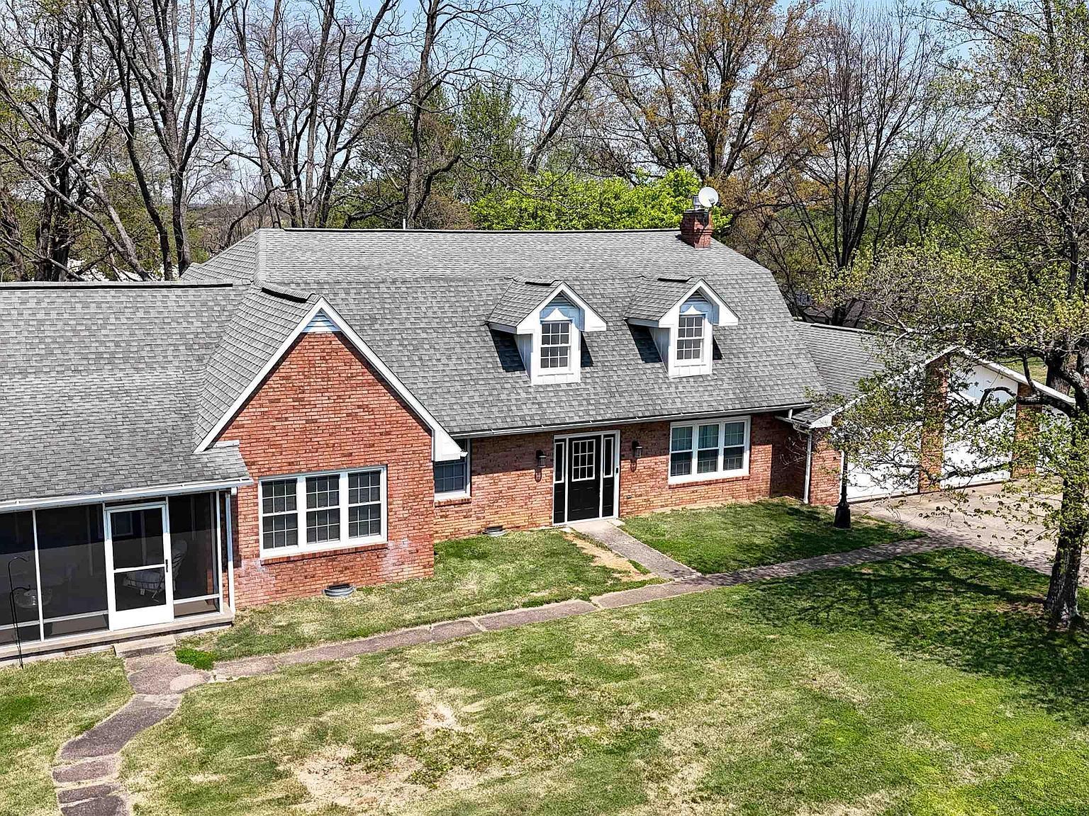 238 E Market St Chrisney, IN 47611  | Single Family