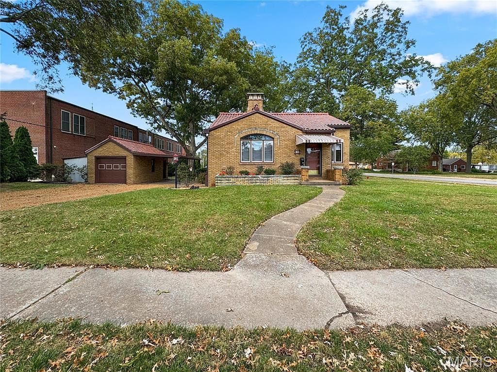 13 N Jackson St Millstadt, IL 62260 - Thumbnail 2