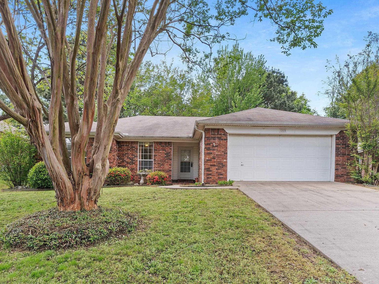 2525 Peabody Dr Conway, AR 72032  | Single Family