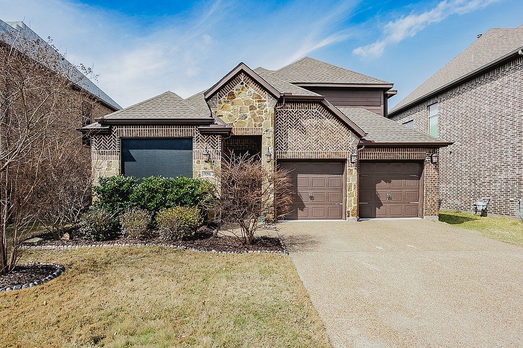 320 Hogue Ln Wylie, TX 75098 - Thumbnail 2