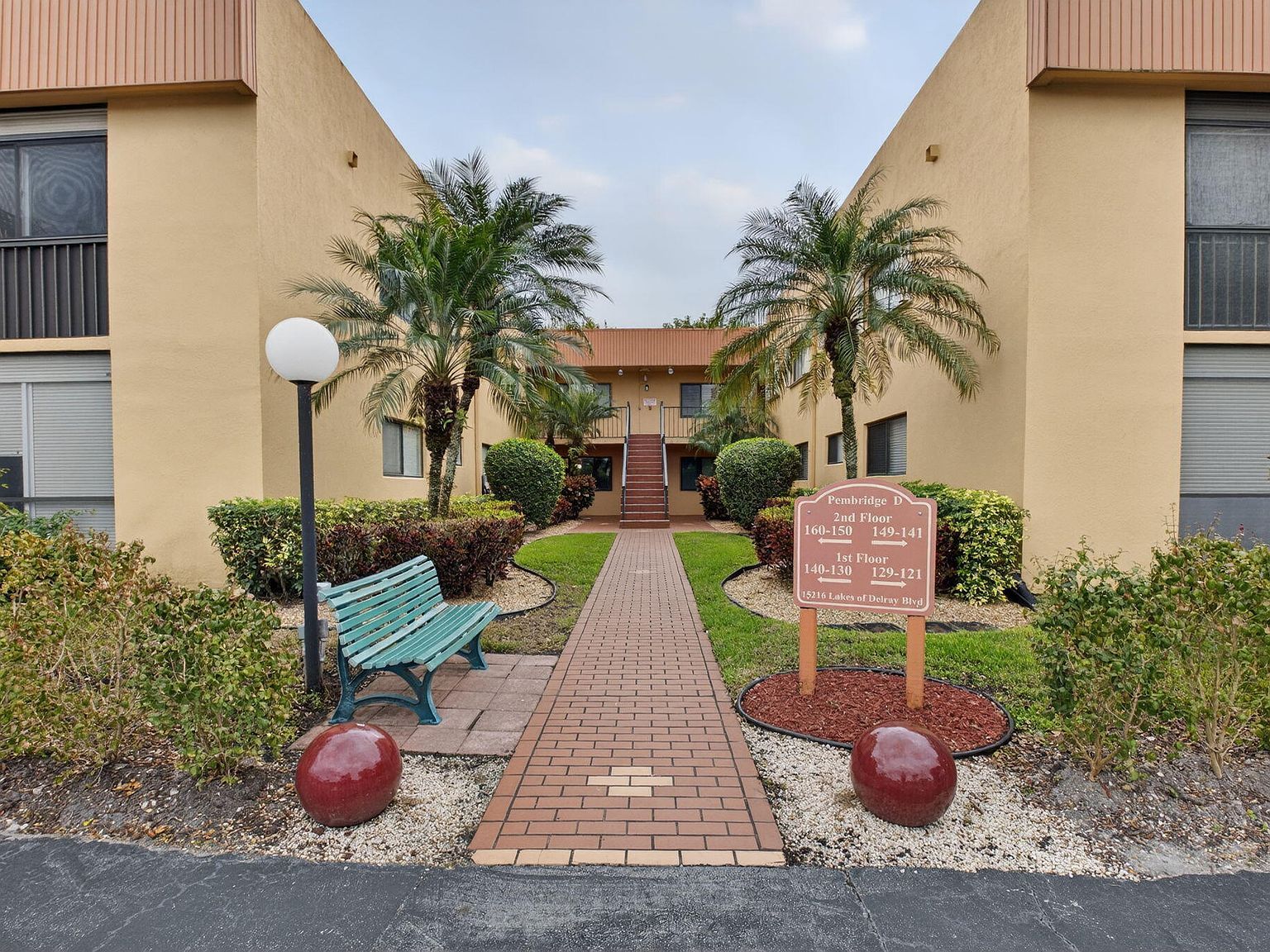 15216 Lakes Of Delray Blvd APT 152 Delray Beach, FL 33484 - Thumbnail 2