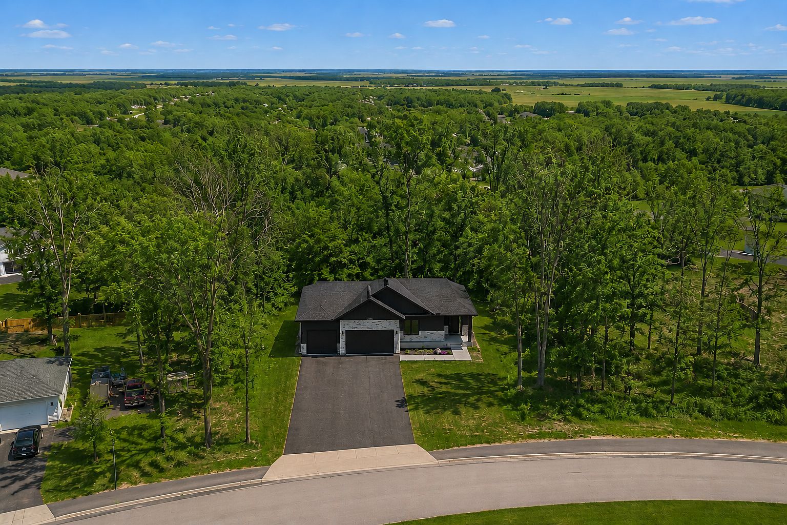 1407A Mineral Springs Pkwy Owatonna, MN 55060, 55060