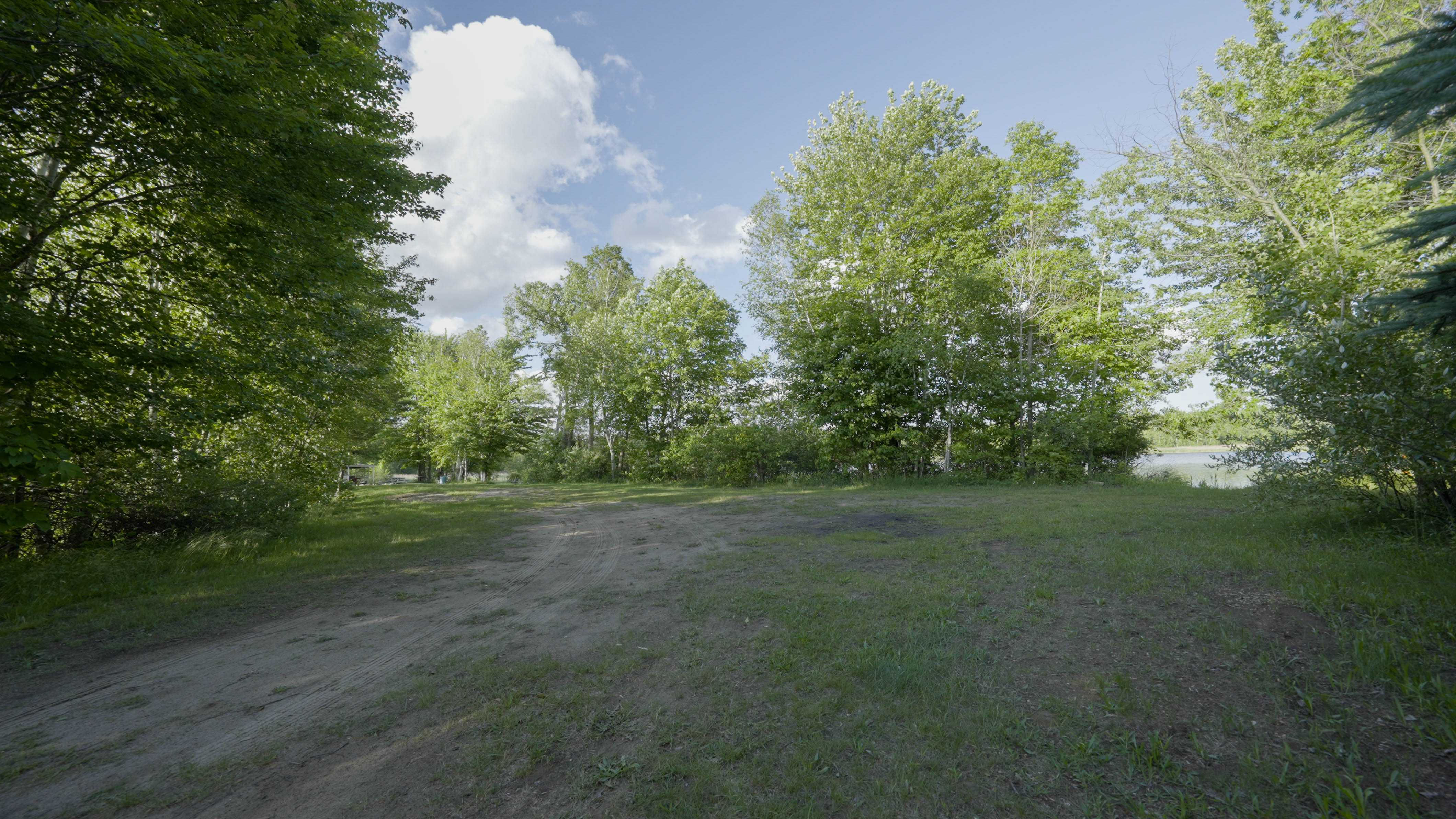 00 Interstate 69 | Land/Lot