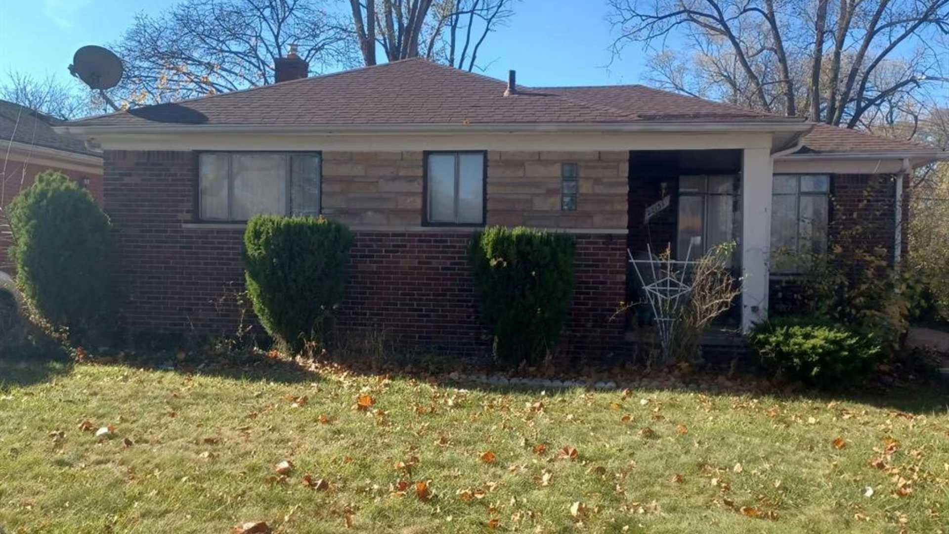 23131 Cloverlawn Street, Oak Park, MI, USA, 48237 | Single Family