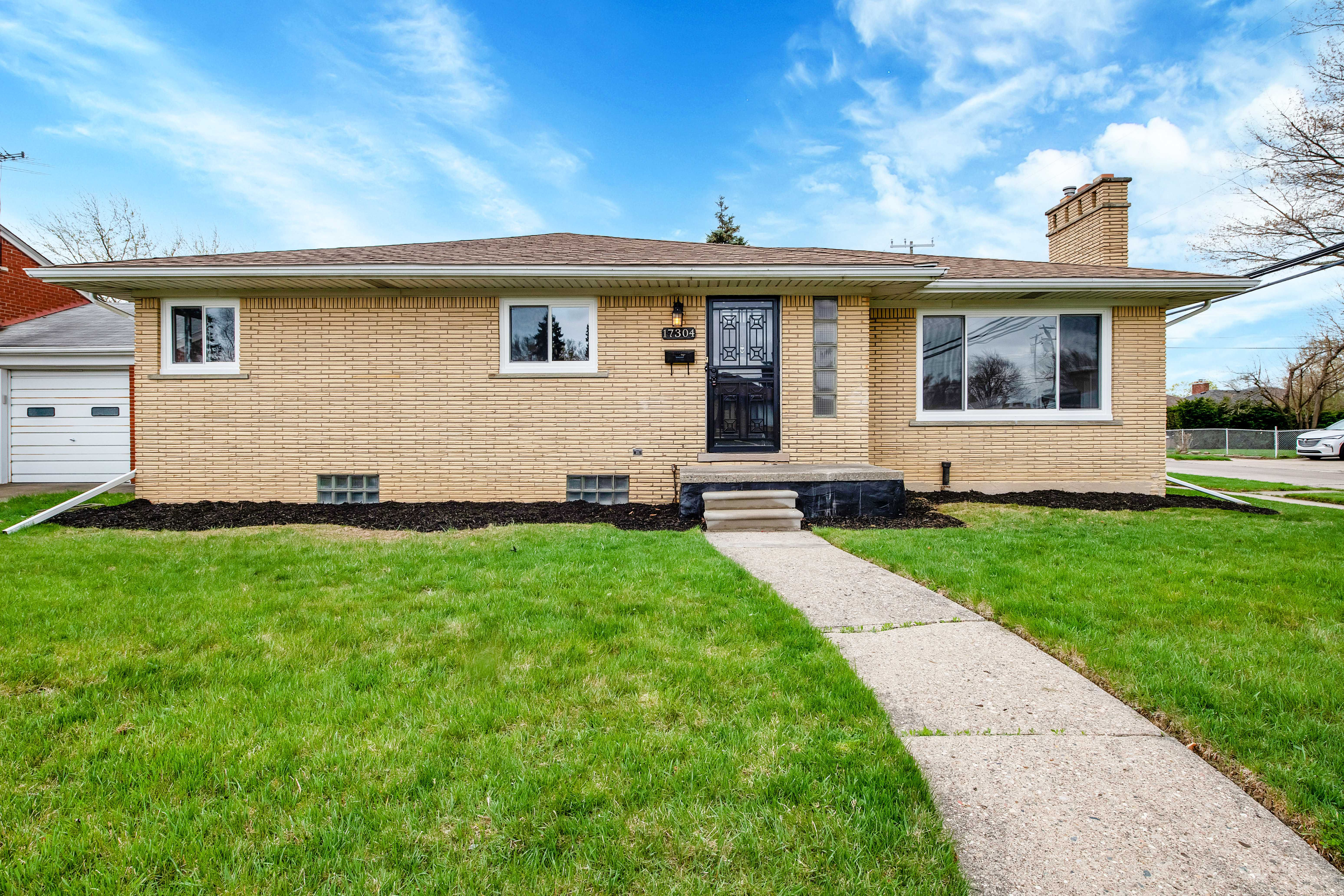 17304 Collinson Avenue, Eastpointe, MI, USA  | Single Family