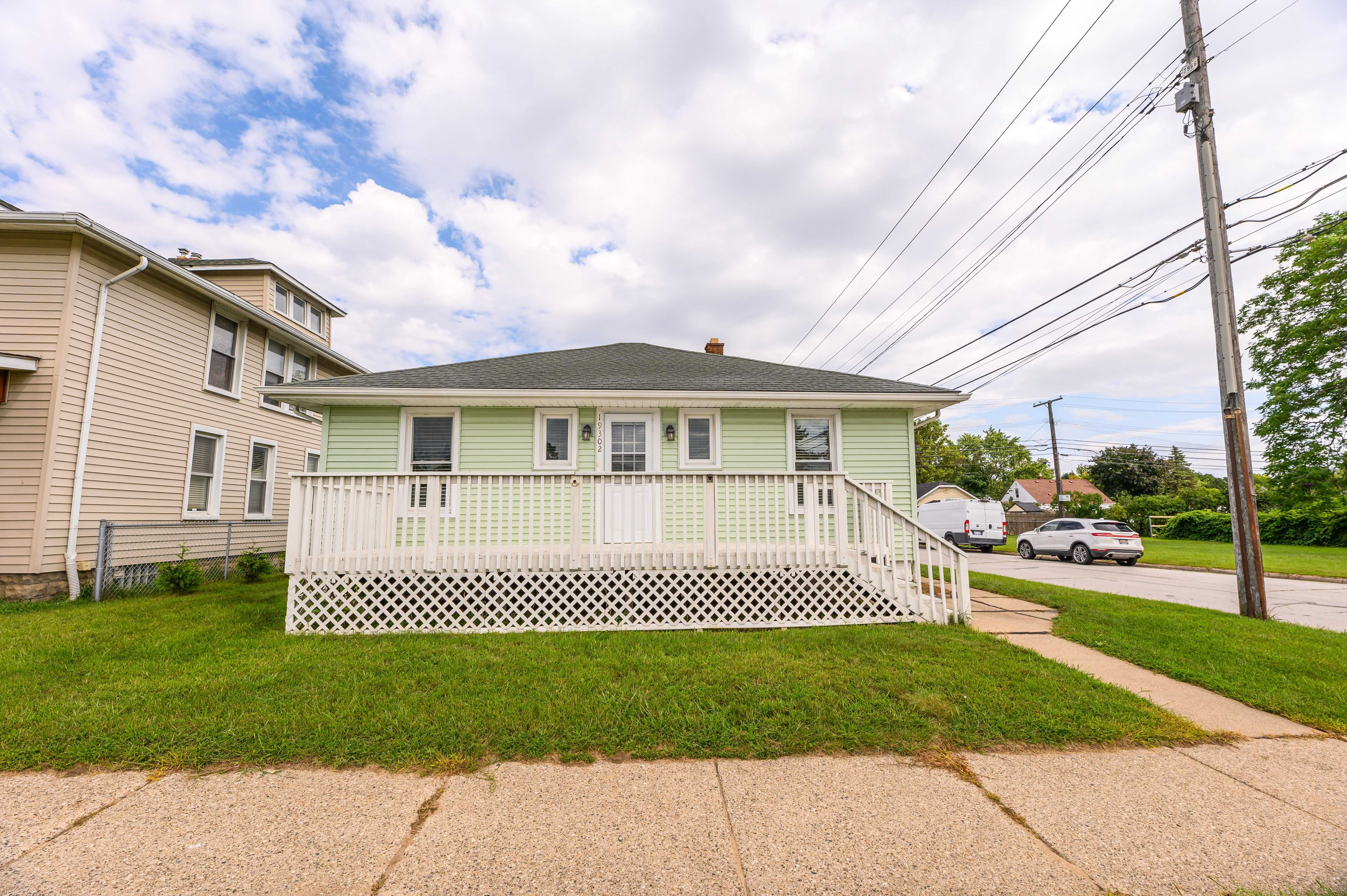 19302 Farmington Road, Livonia, MI 48152, USA  | Single Family