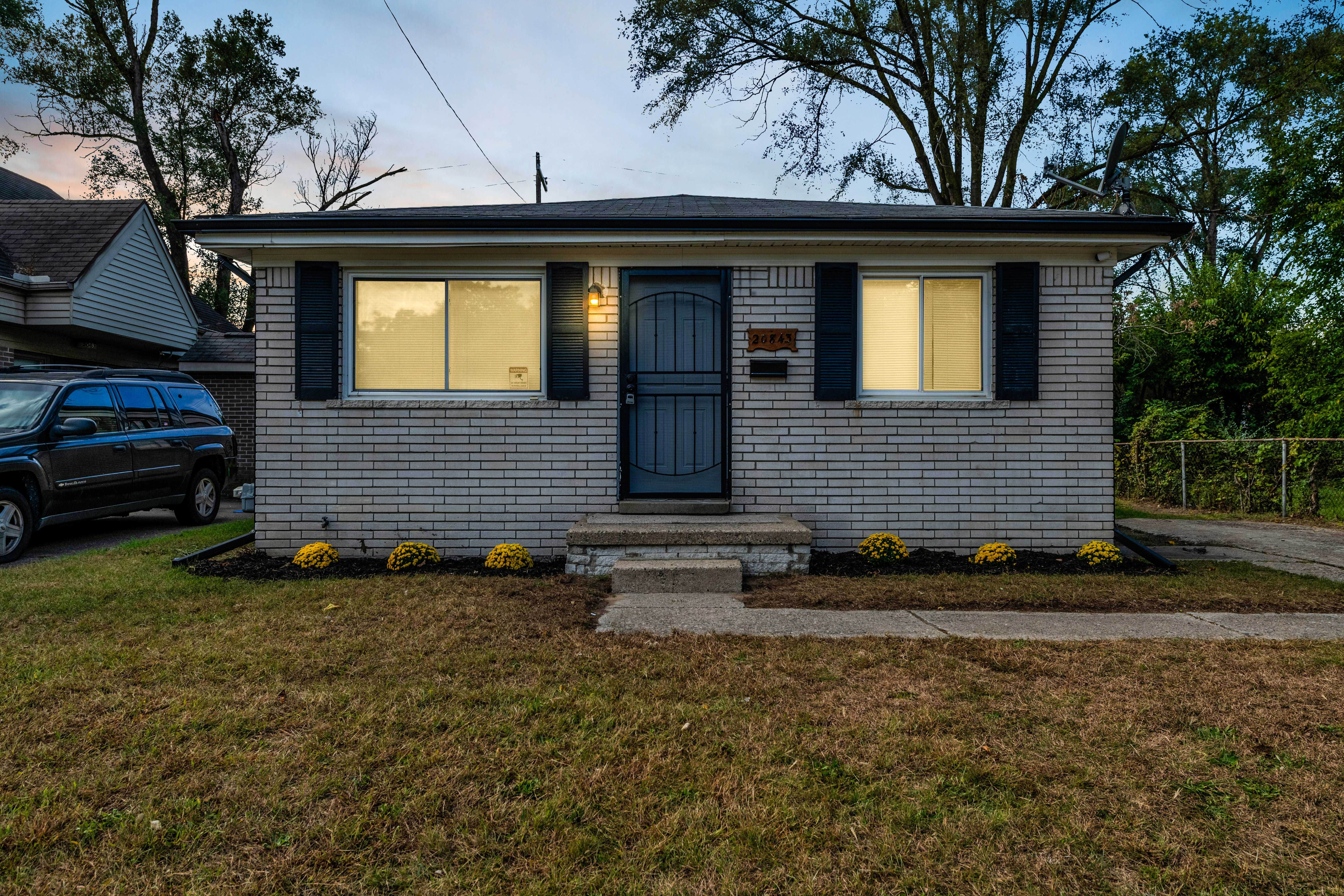 20843 Parkside Boulevard, Royal Oak Township, MI 48220, USA, Ferndale | Single Family