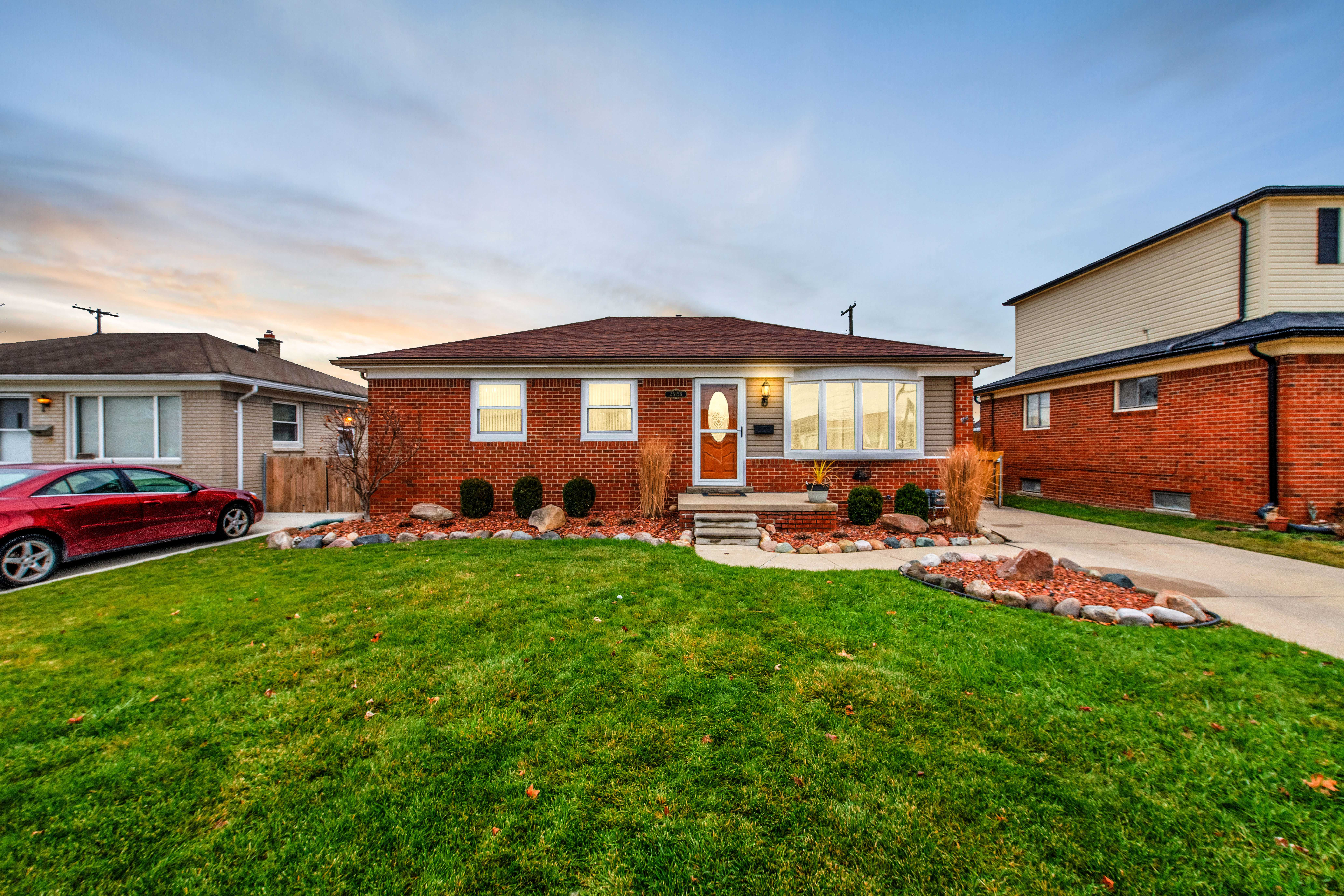 25158 Pattow Street, Roseville, MI 48066, USA  | Single Family