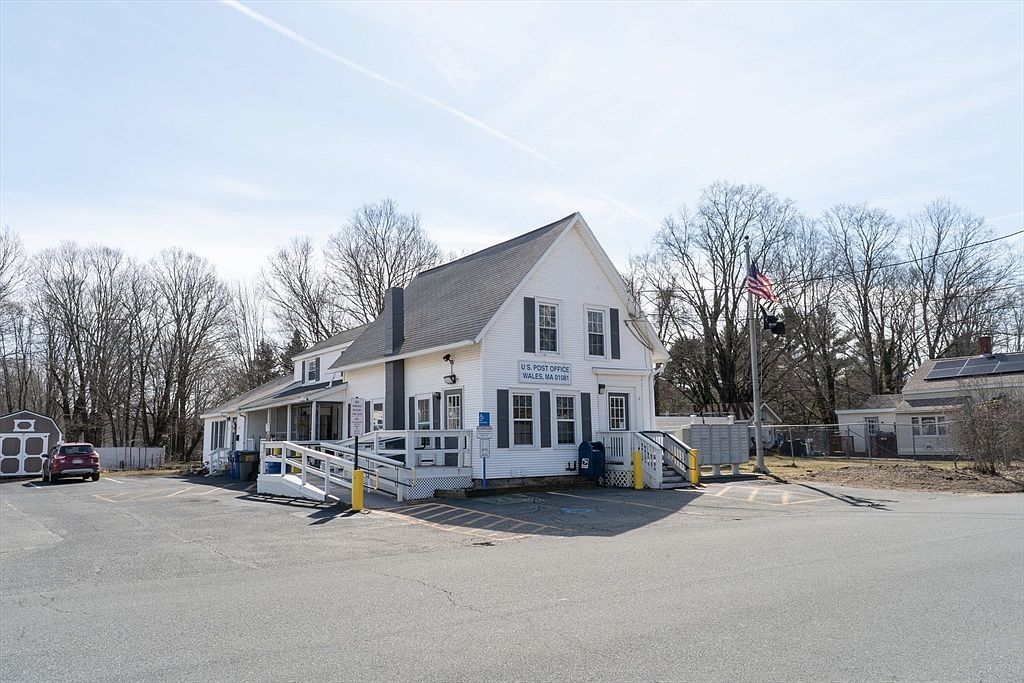 2 Monson Rd Wales, MA 01081  | Multi Family